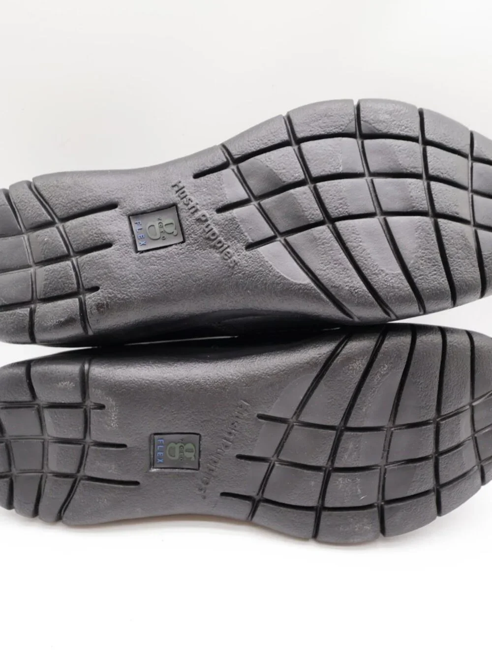 Hush Puppies Zone Slip On Shoes Mens 10 Black Leather Comfort H100050 NEW